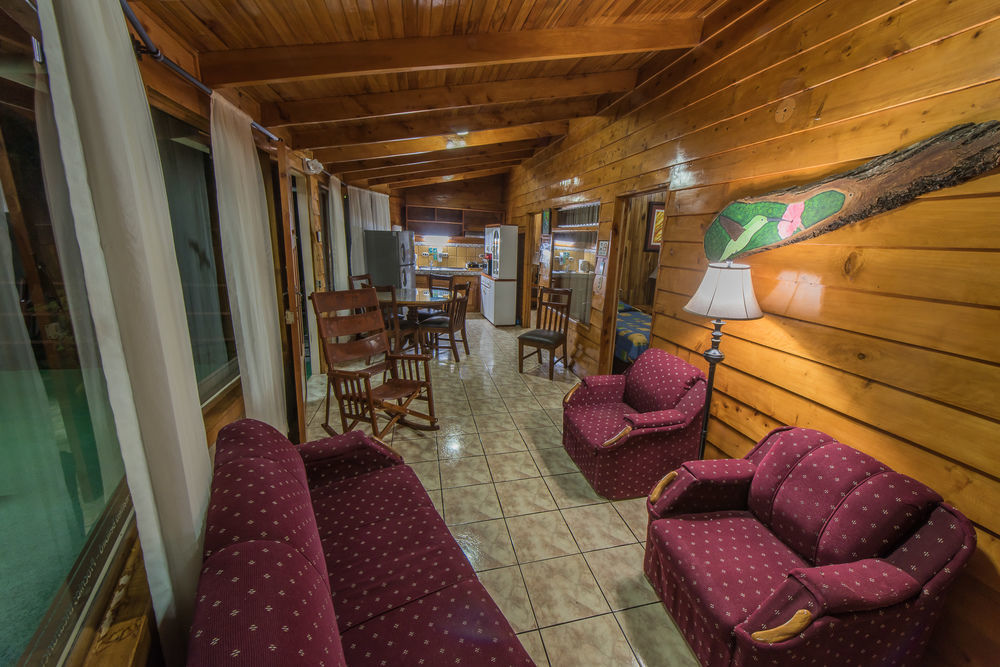 Los Pinos Cabins & Reserve Monteverde Exterior photo